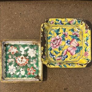 Enamel dishes, 2, vintage, small